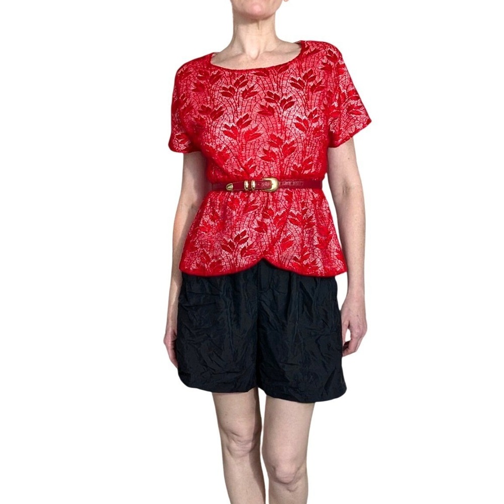 The Cue by Cher Qu‎ Red Lace Peplum Batwing Top Elastic Waist Size XS